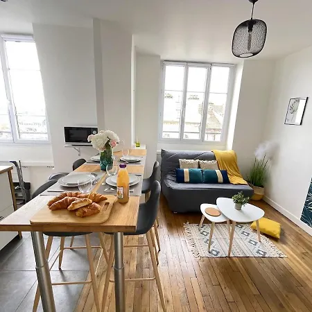 Apartment Tea&chill T2 La Tete Dans Les Nuages - Proche Gare